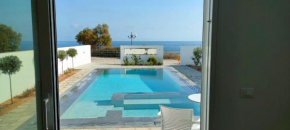 Villa Marina Hills im kretischen Stil mit Privatpool direkt in Strandnähe